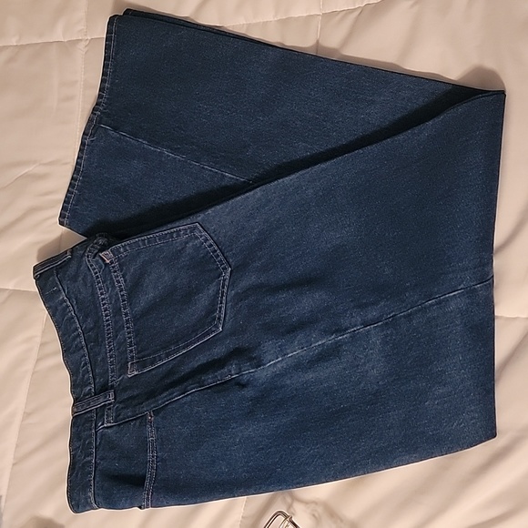 Abercrombie & Fitch Mid Rise wide leg jeans - Picture 2 of 4